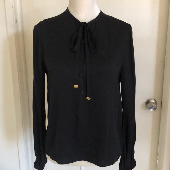 Excellent Condition Diane Von Furstenberg Black Silk Blouse - Picture 1 of 11